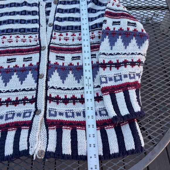 Eddie Bauer Legend Chehalis Hand Knit Sweater, Aztec pattern - Size Large - Picture 3 of 9